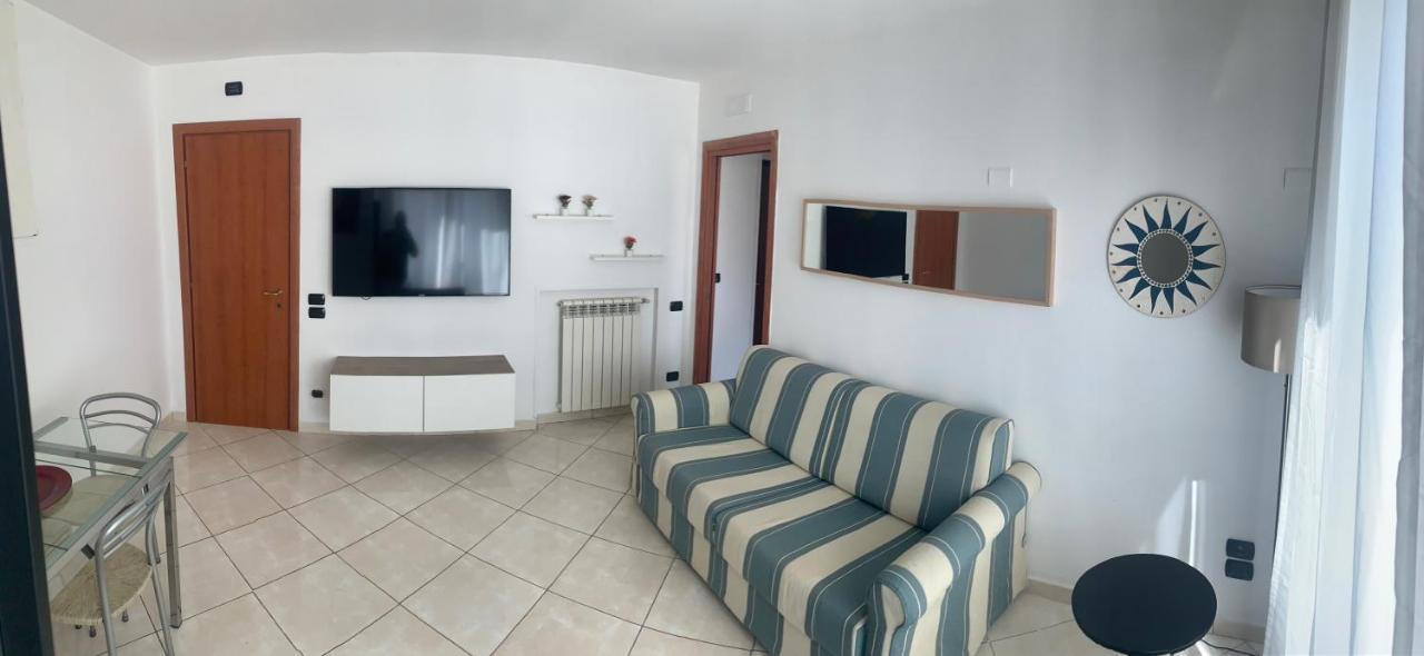 Tuanis Hotel Napoli Bagian luar foto